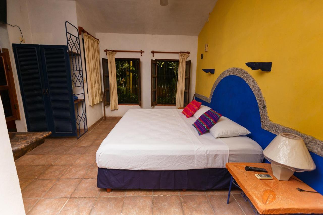 Posada El Jardin Ticul Bagian luar foto