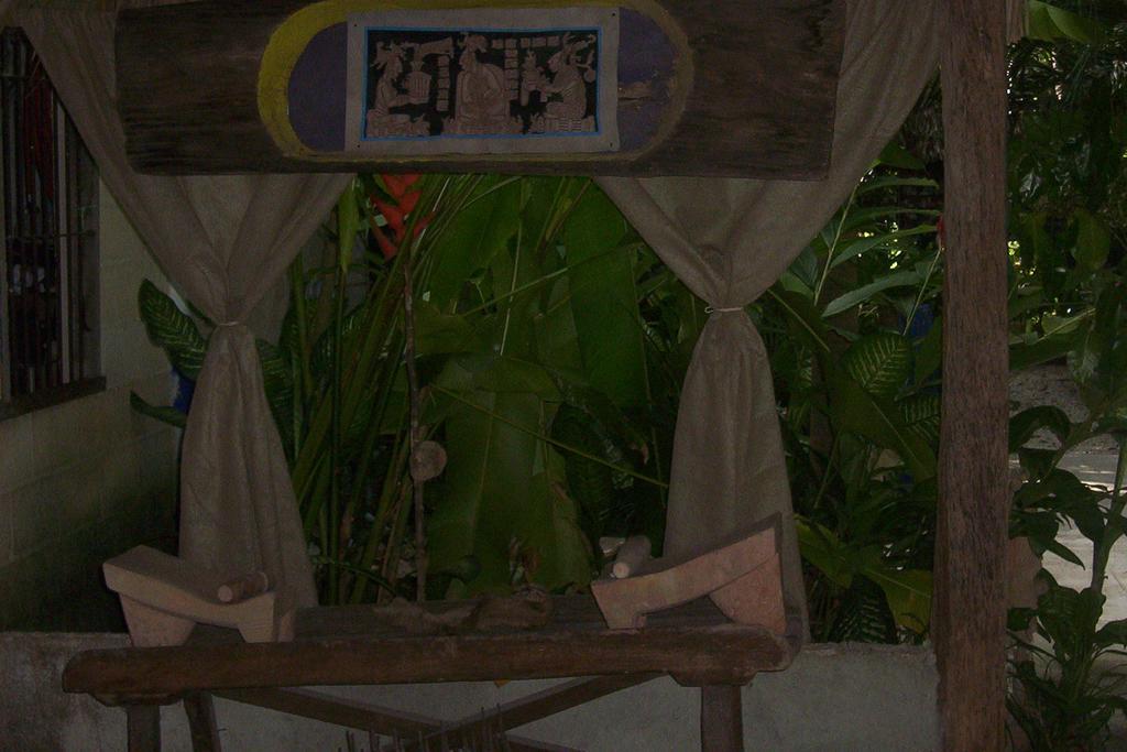 Posada El Jardin Ticul Bagian luar foto