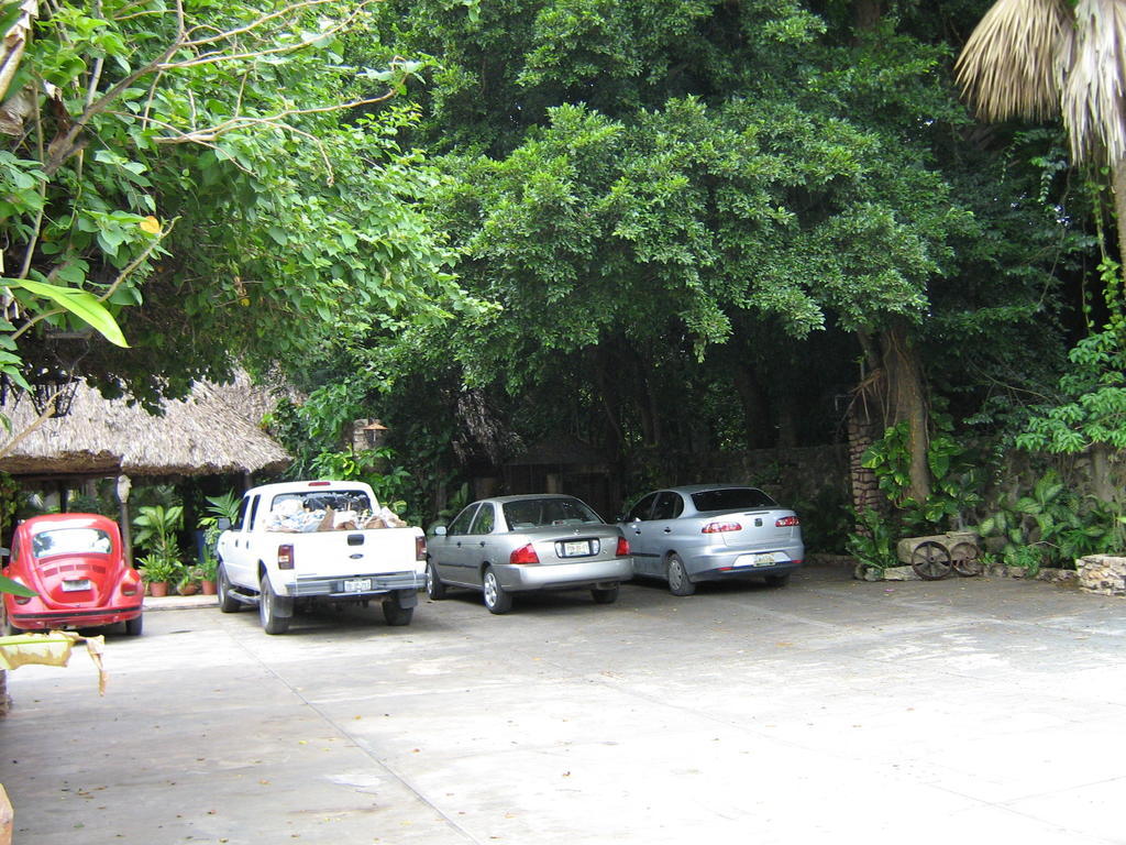 Posada El Jardin Ticul Bagian luar foto