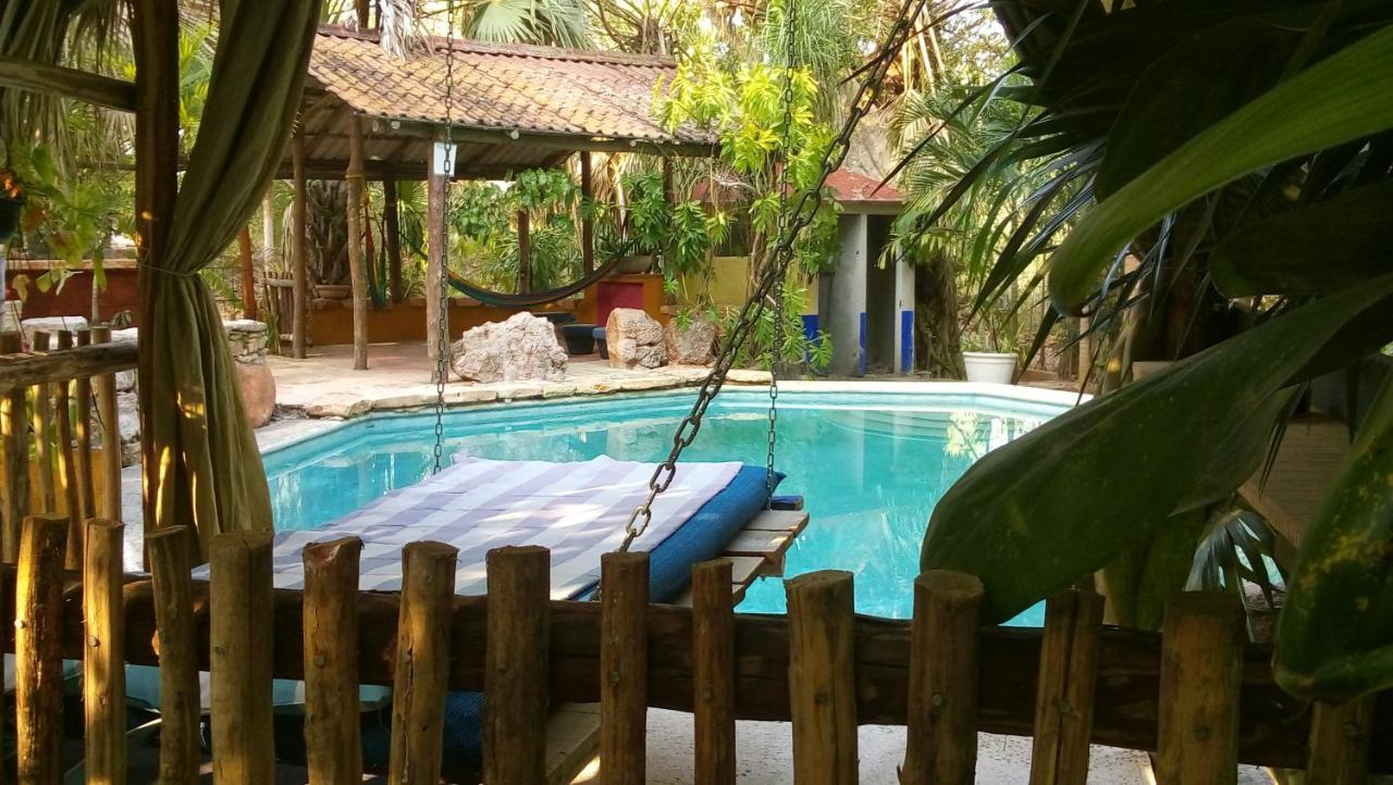 Posada El Jardin Ticul Bagian luar foto